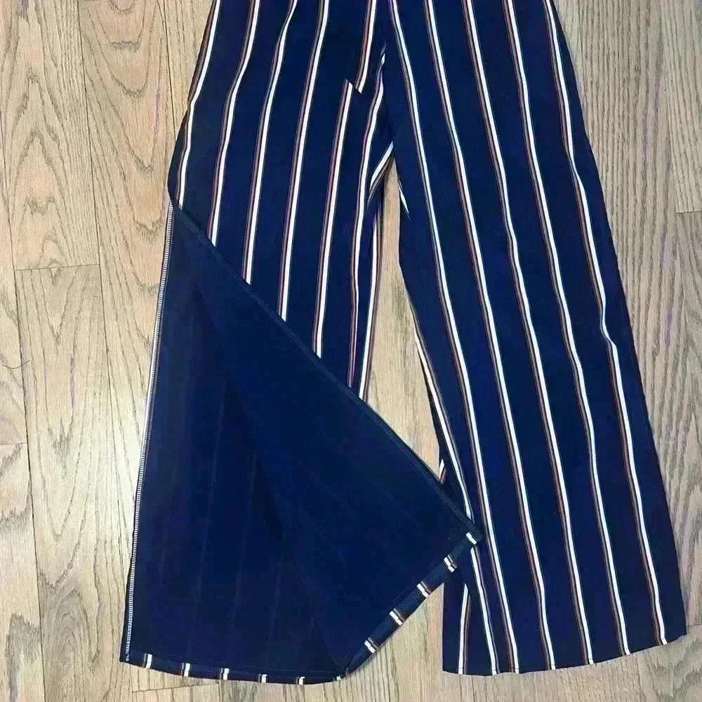 Selfie Leslie Women’s Kallie Navy Striped Jumpsuit Size X-Small - Picture 7 of 13